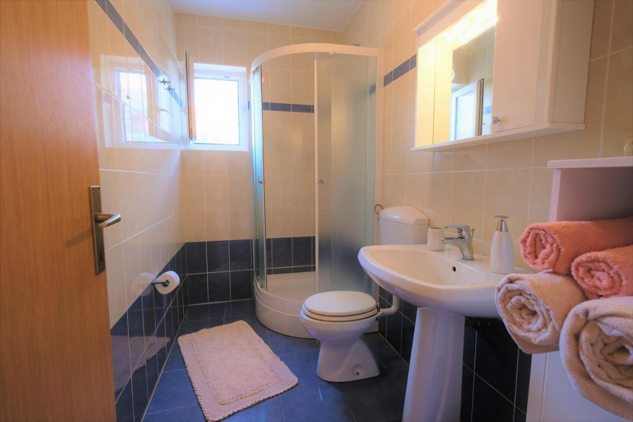 Apartments Coral, Klimno, Island Krk Εξωτερικό φωτογραφία