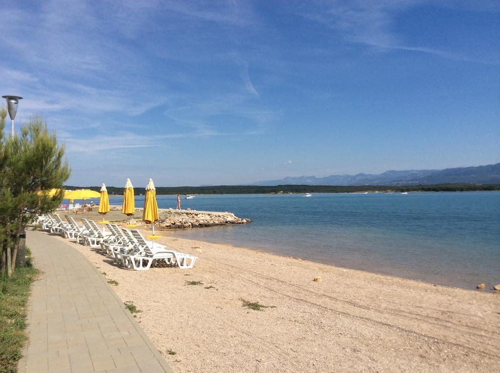 Apartments Coral, Klimno, Island Krk Εξωτερικό φωτογραφία